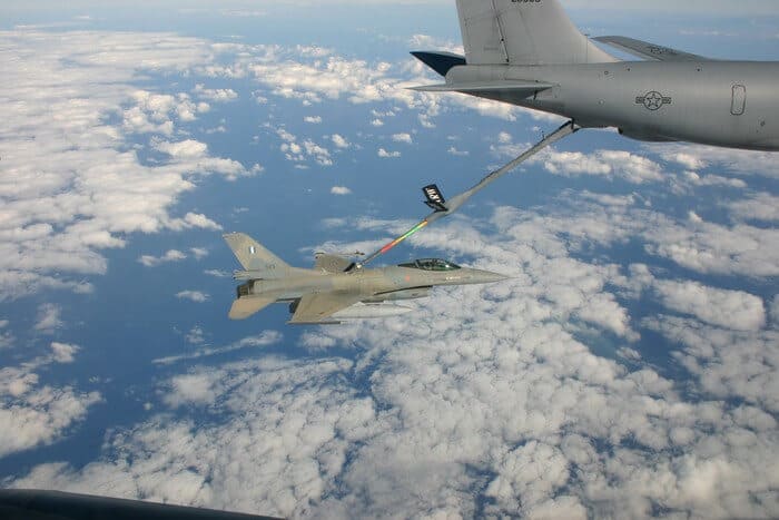 refuelling 02