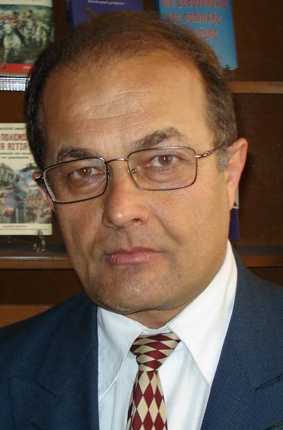 panagiotis ifaistos kathigitis